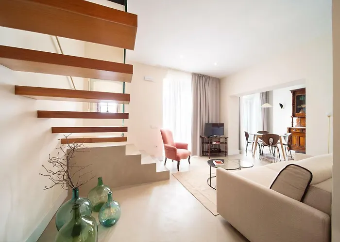 Apartamentos Habitavit En Caceres